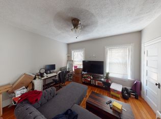 900 Massachusetts Ave #9, Cambridge, MA 02139