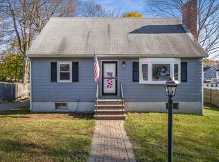 9 Belmont St, Reading, MA 01867