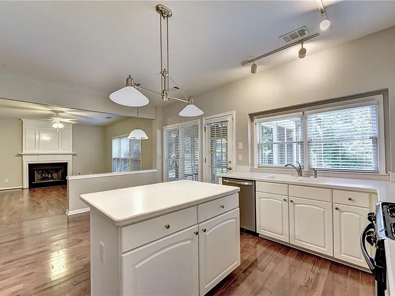 7470 Brookwood Way — Photo 21