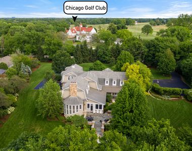 701 Plamondon Rd, Wheaton, IL, 60189