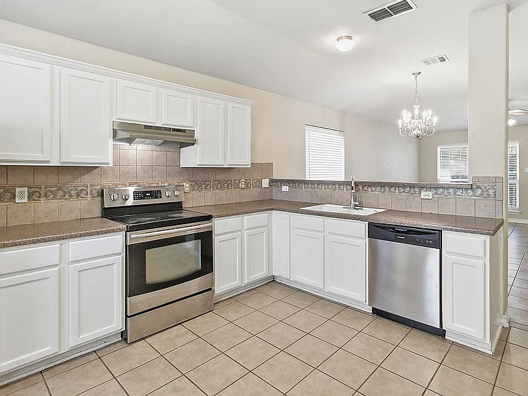 1810 Mountain Star — Photo 10