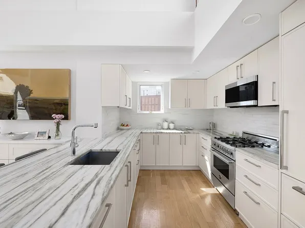 171 S Portland Ave #4B, Brooklyn, NY 11217