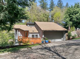 5911 SW Yamhill Dr, Portland, OR 97221