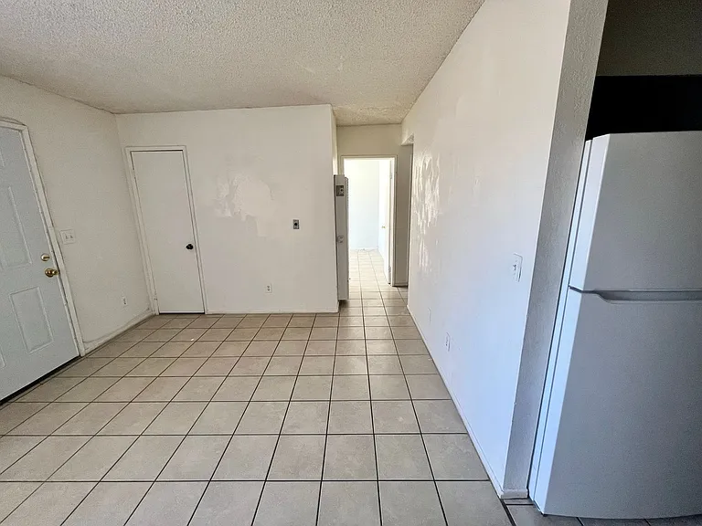 73433 Sun Valley Dr — Photo 6