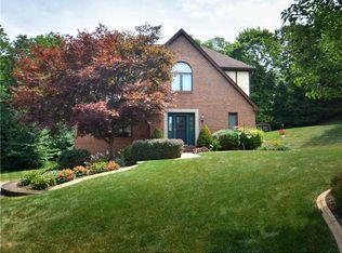 128 Pauline Dr, Monroeville, PA 15146