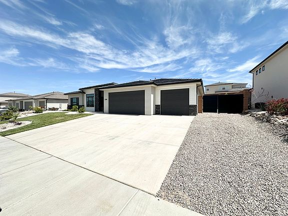 3rd image of 2218 E Cinder Knoll Dr