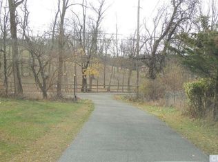 25 Green Acres Rd, Elizaville, NY 12523