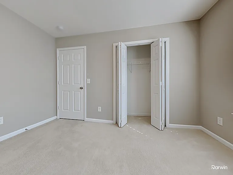 1909 Thorn Crest Dr — Photo 17