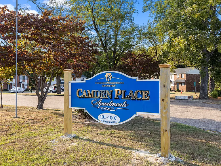 Camden Place Apartments — Photo 19