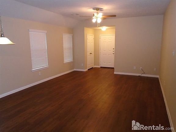2nd image of 21631 Nella Cir