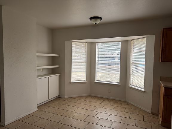 4th image of 7354 Cherry Brook Dr