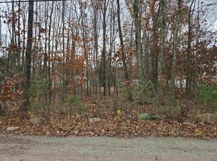 4 Miriam Rd, Merrimack, NH 03054