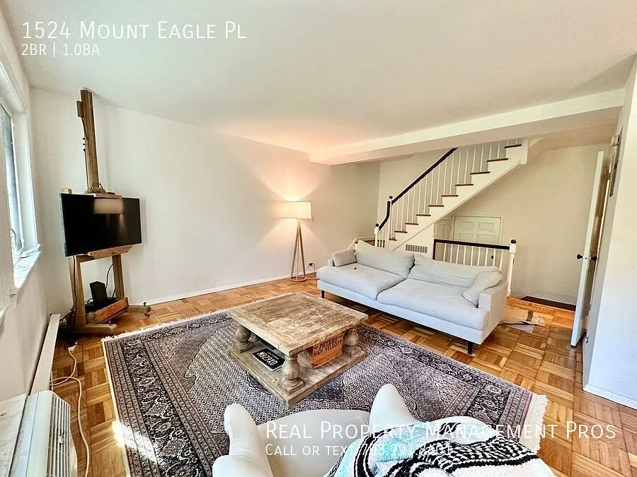 Charming 2-Level Parkfairfax Townhome | 2BR + Pools, Parking & Prime Location — Photo 4