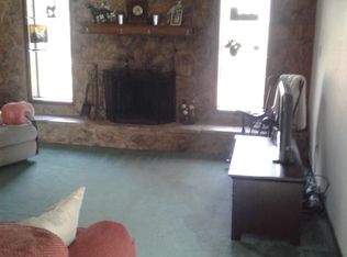 1411 Rambling Rd, Palestine, TX 75801