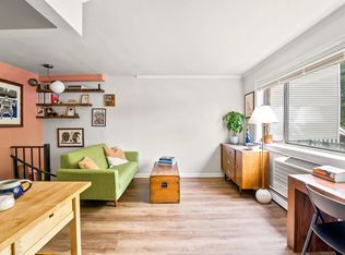 471 18th St #E1B, Brooklyn, NY 11215