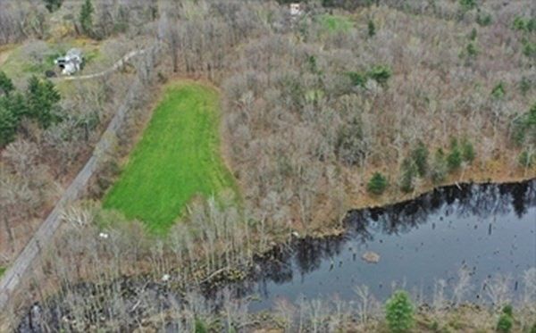 2nd image of 213A Long Hill Rd