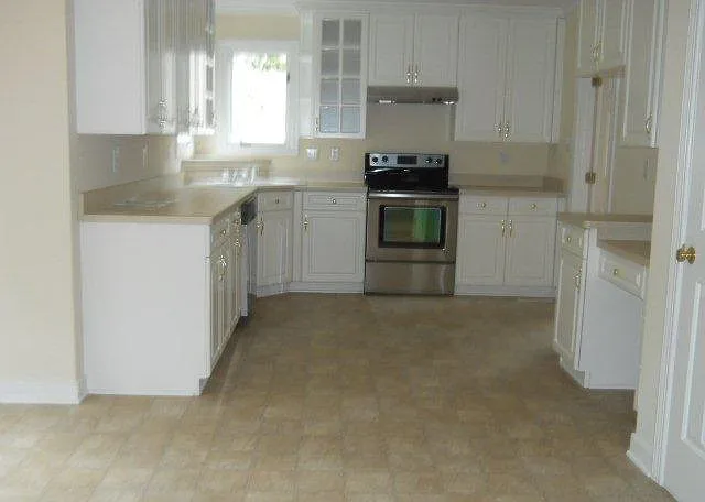 11937 Blandfield St — Photo 4