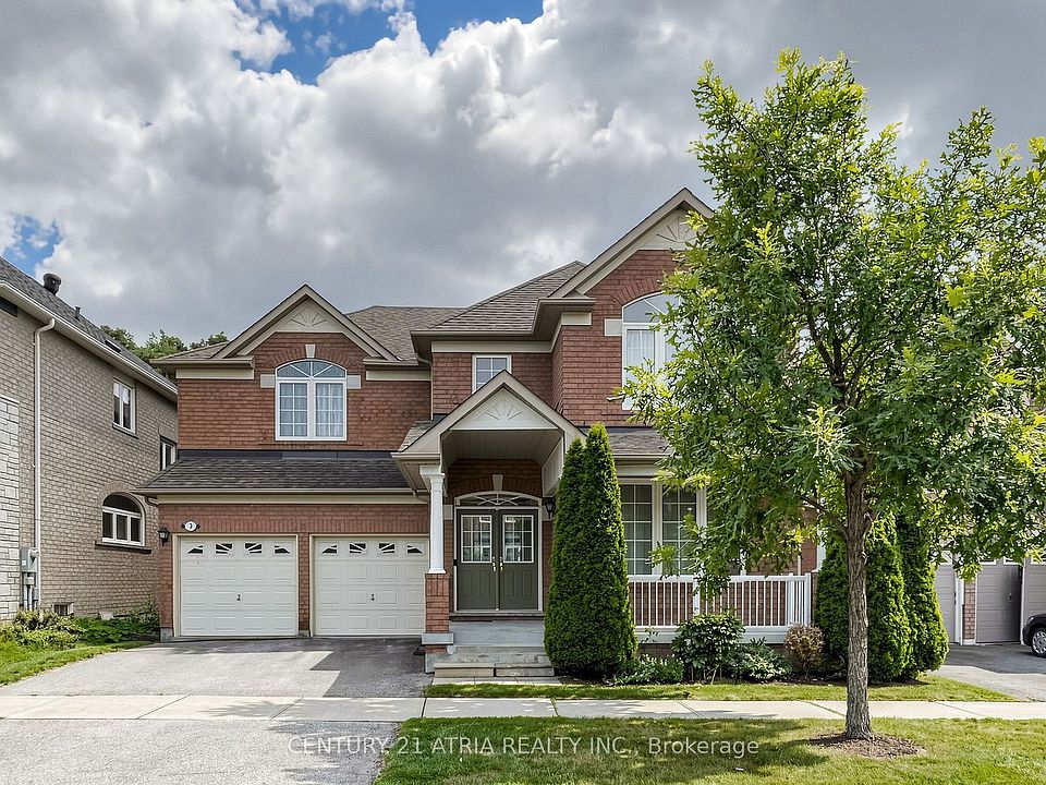 1st image of 3 King Henry Dr