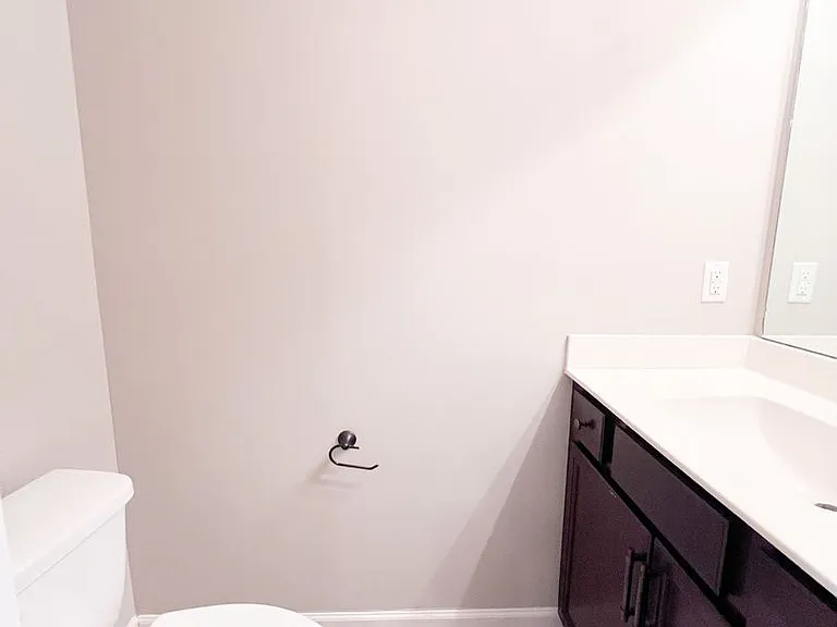 305 Rowand Ct — Photo 9