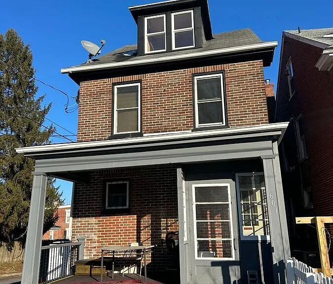601 S West End Ave #26 — Photo 1
