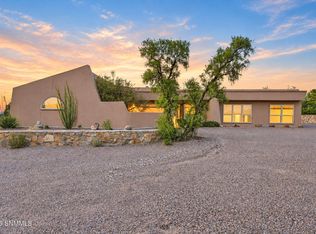 4245 Senna Dr, Las Cruces, NM 88011