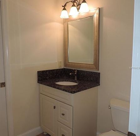 5th image of 1506 E Lansdowne Ave