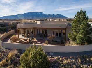 4 Third Mesa Ct, Placitas, NM 87043