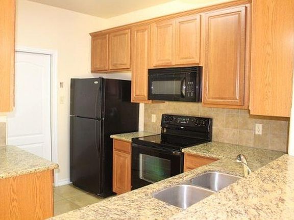 3rd image of 15422 Seamount Cay Ct APT 305