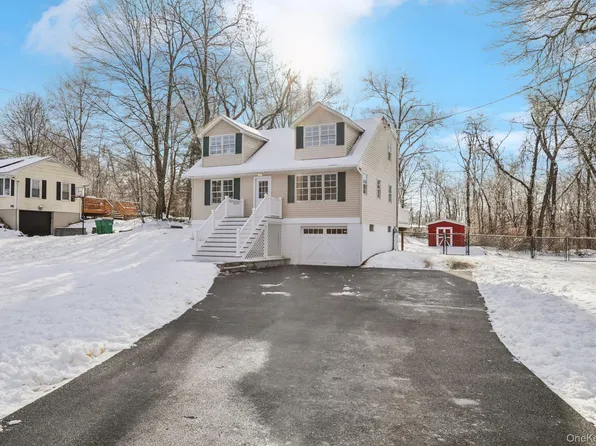 95 Smithtown Road, Fishkill, NY 12524
