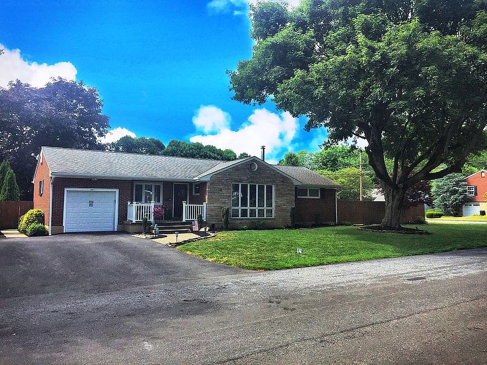 1st image of 403 Burlington Ave