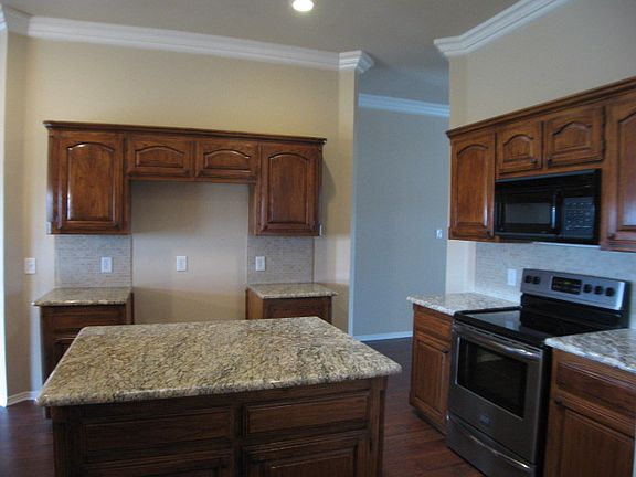 2nd image of 2716 Birmingham Briar Dr