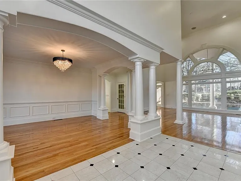 7970 Saint Marlo Fairway Dr — Photo 2