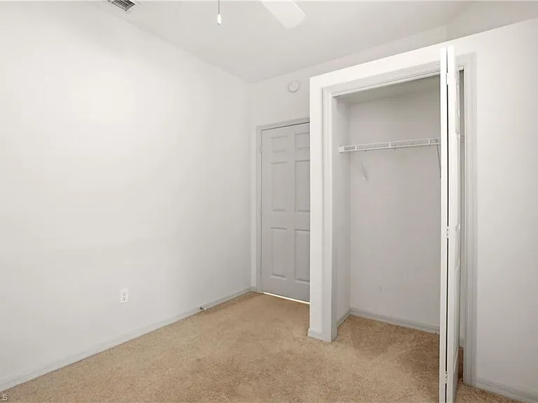 3431 Pointe Creek Ct #102 — Photo 5
