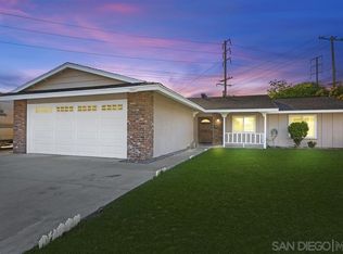 1061 S Clifpark Cir, Anaheim, CA 92805