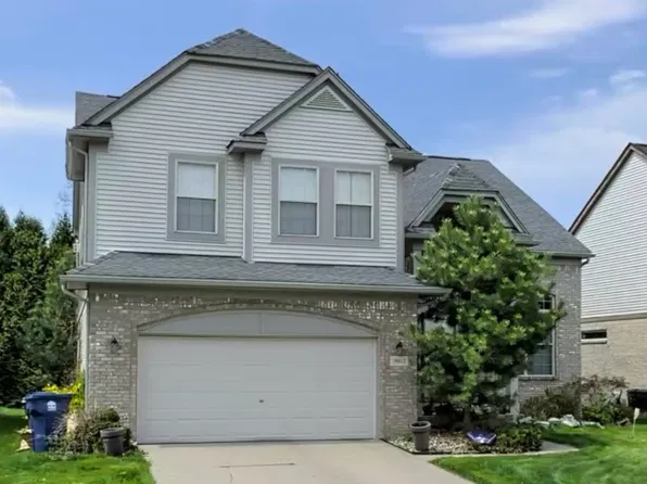 39612 Dorchester Cir, Canton, MI 48188