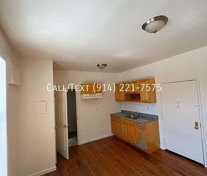 68 Jackson St — Photo 24