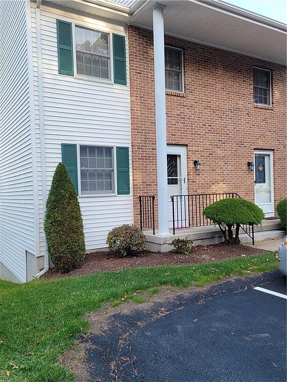 160 Scenery Ln, Johnston, RI 02919 Zillow