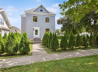 302 3rd Ave, Keystone, IA 52249