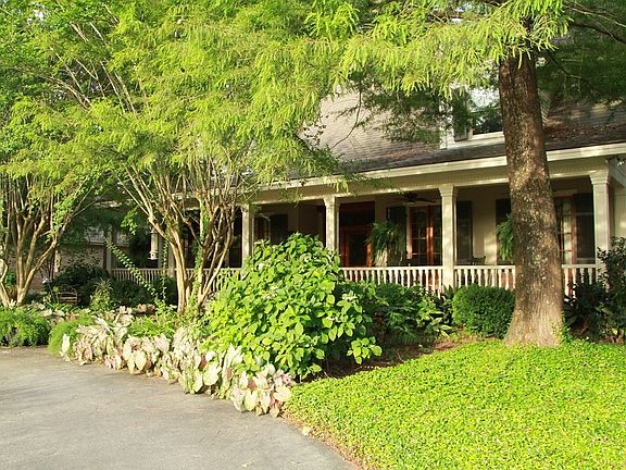 front view, circle driveway