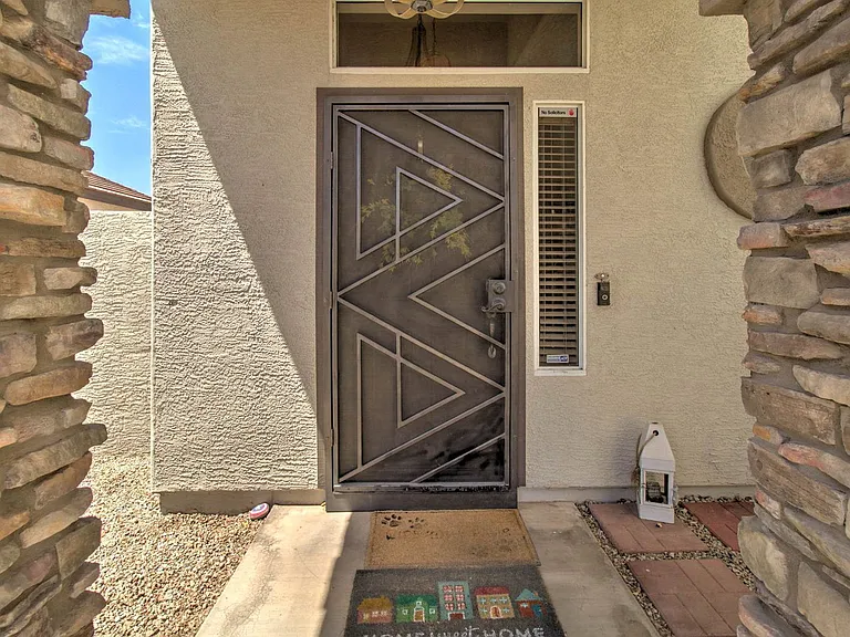 2576 E Brooks St — Photo 6