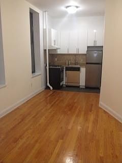 1st image of 9 W 12th St