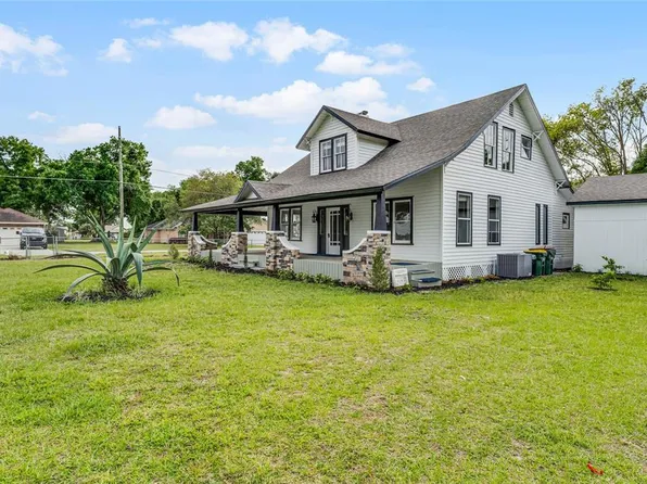 588 Guerrant St, Umatilla, FL 32784