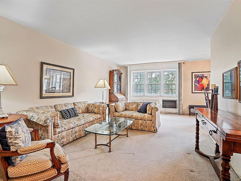 1st image of 14930 88th St APT 3N
