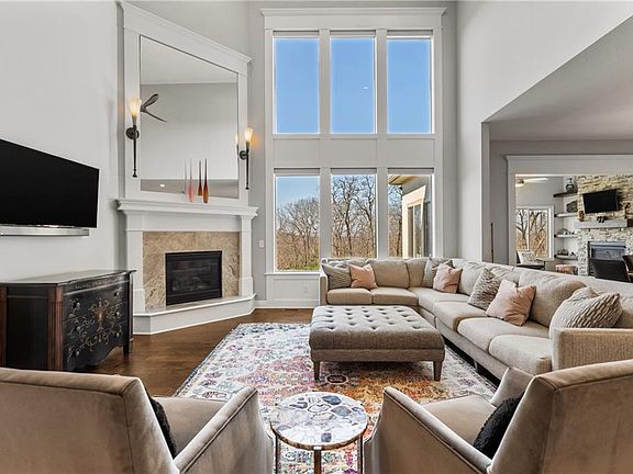 5th image of 16258 Canterbury Rd