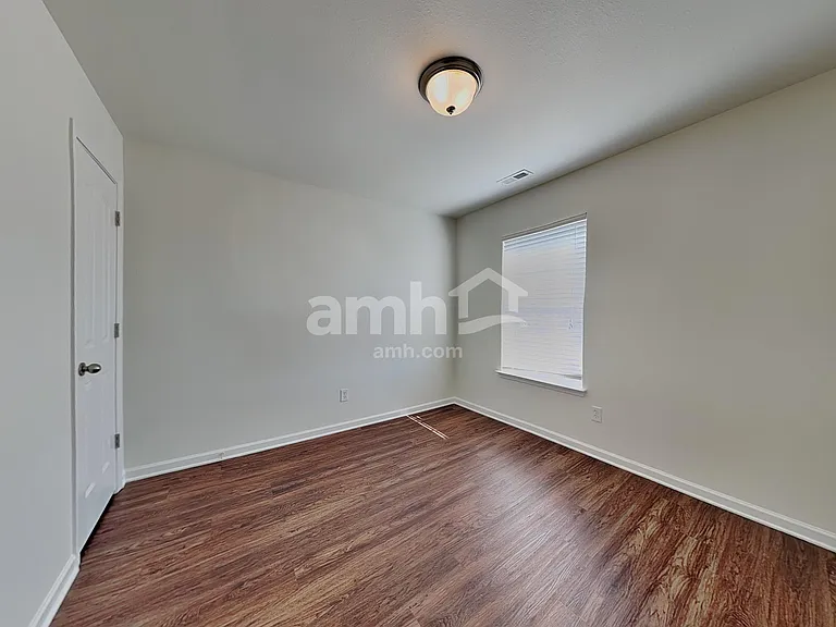 2524 Ingleside Dr — Photo 15