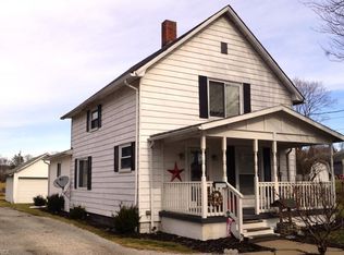 244 3rd St SW, Carrollton, OH 44615