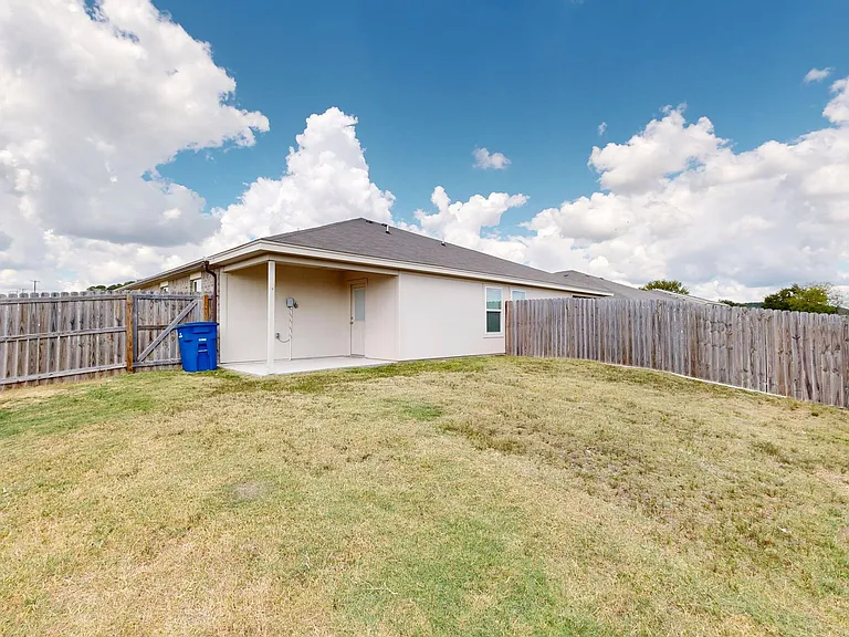 1717 Clovis Dr #A — Photo 17