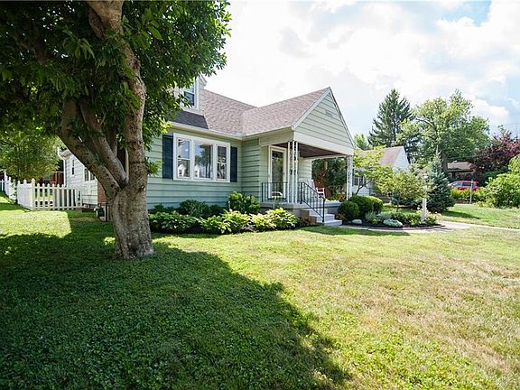 4th image of 56 Constantia Ave