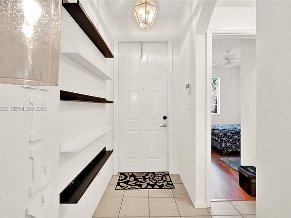 4th image of 18730 SW 25th Ct