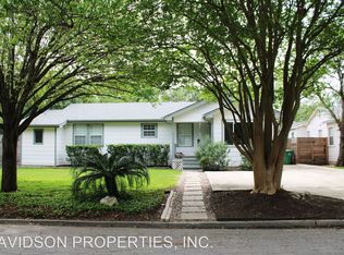 348 Redwood St, Alamo Heights, TX 78209